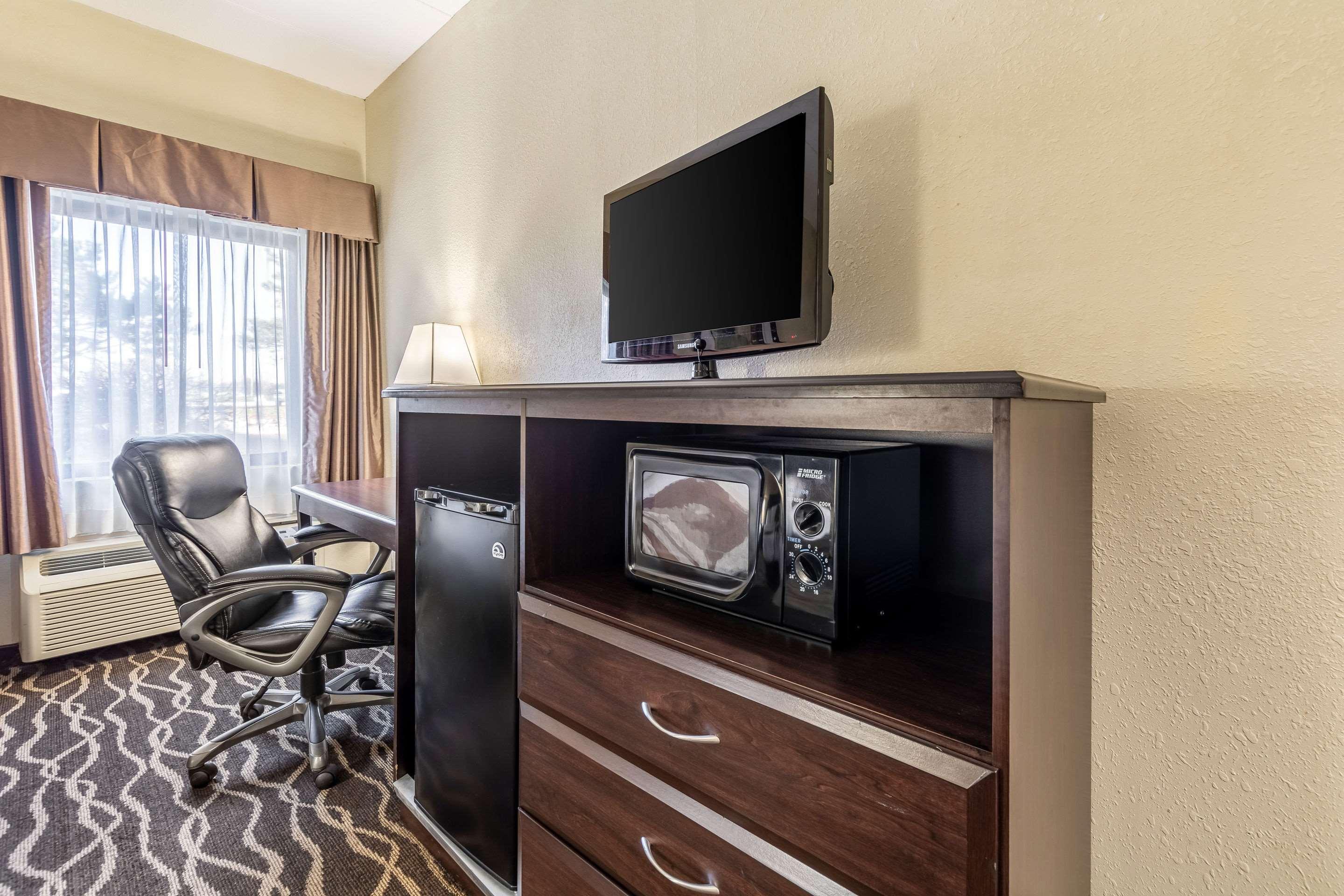 Quality Inn & Suites Southport Indianapolis Dış mekan fotoğraf