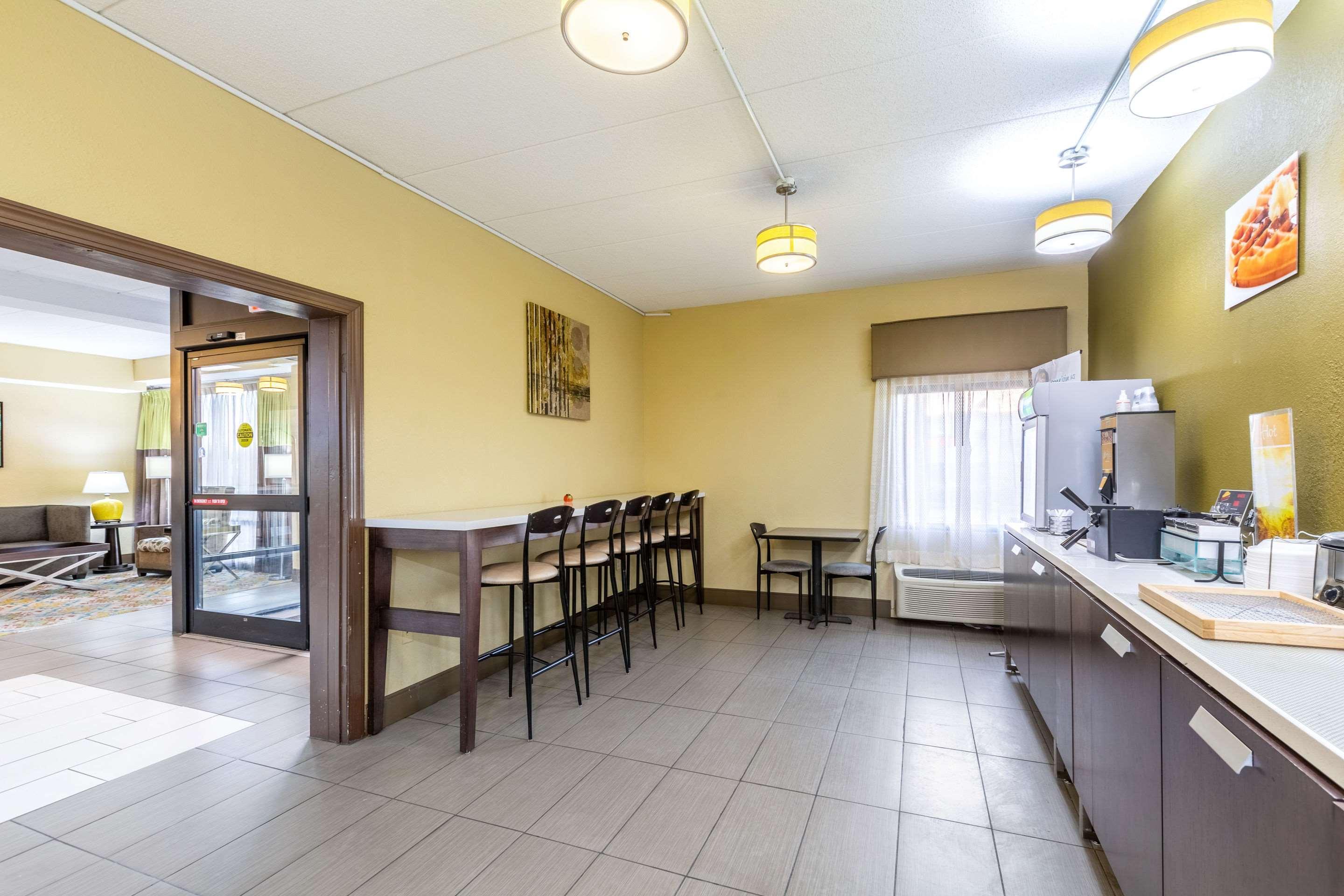 Quality Inn & Suites Southport Indianapolis Dış mekan fotoğraf