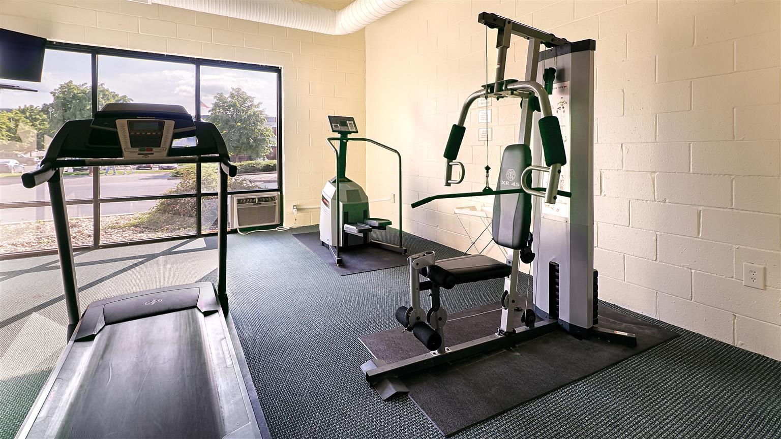 Quality Inn & Suites Southport Indianapolis Konforlar fotoğraf